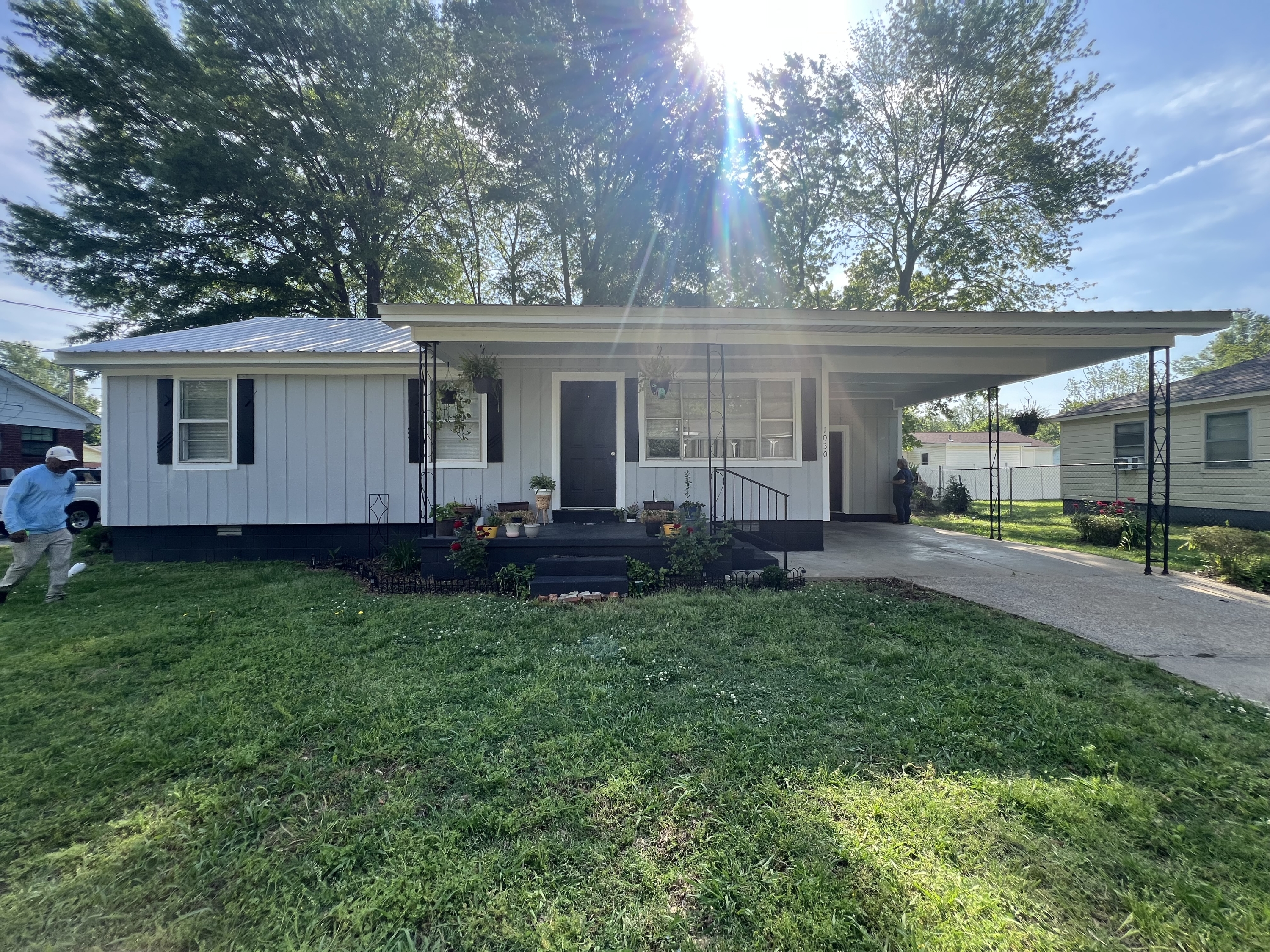 Property main image