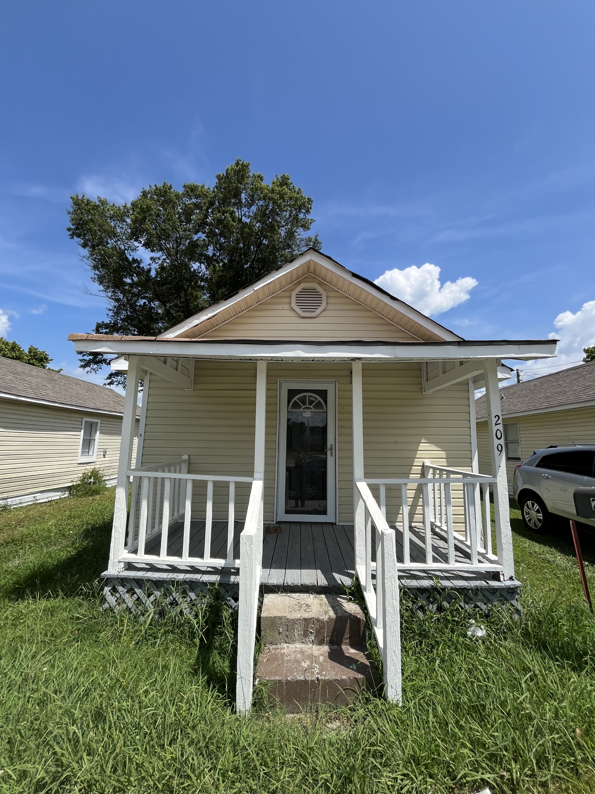 209 Haywood Street