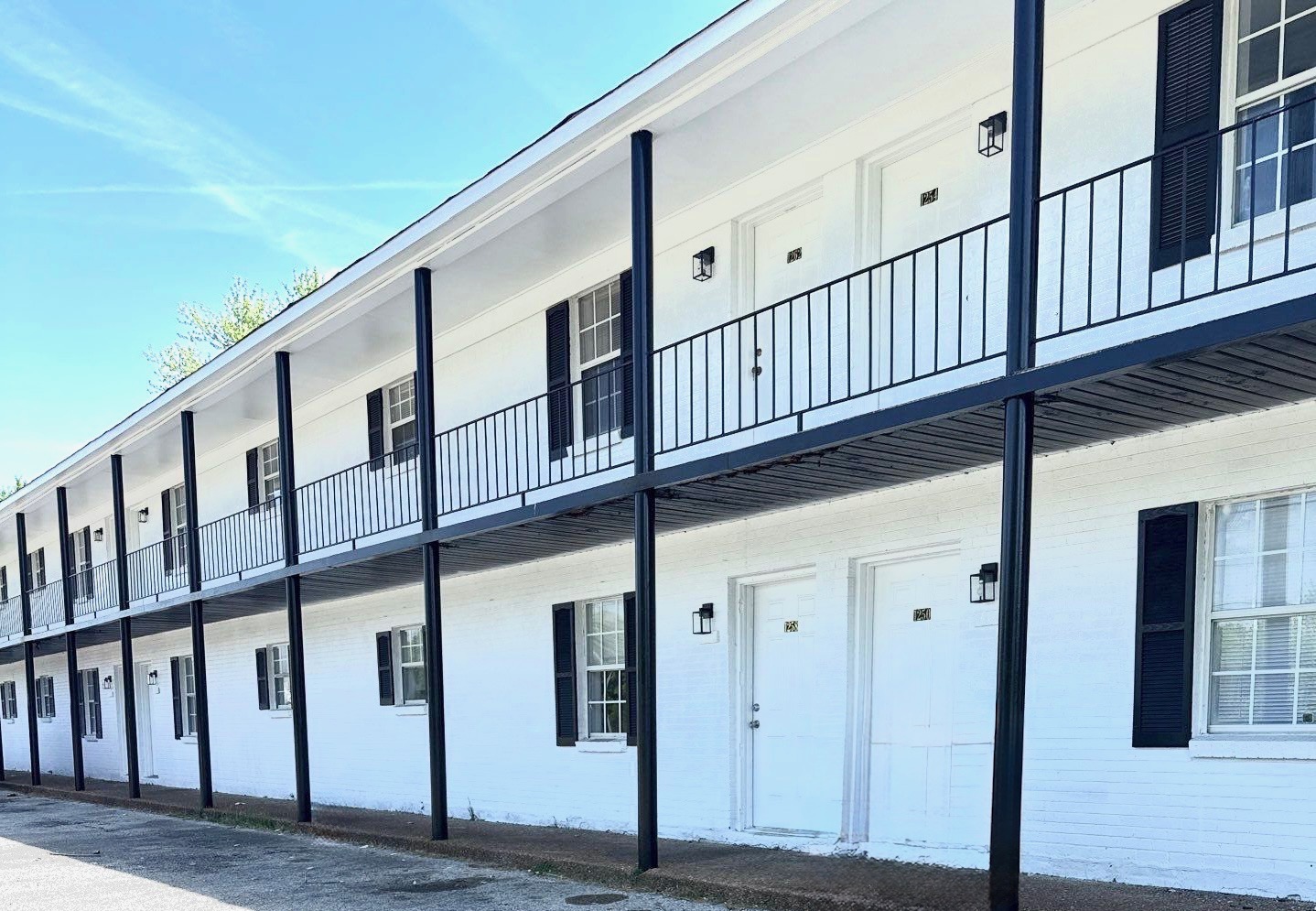 Property main image