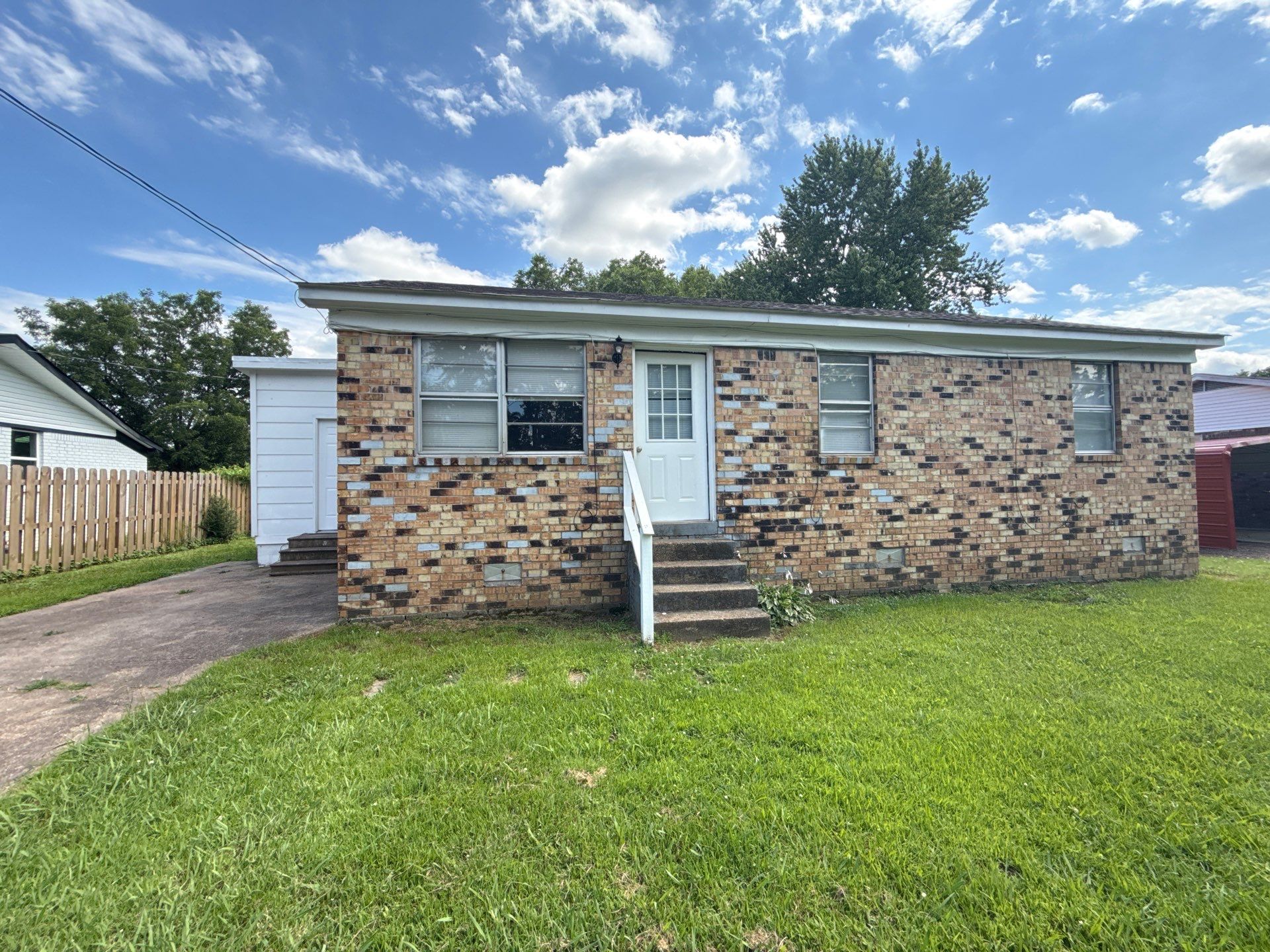 110 Tisdale St - 1