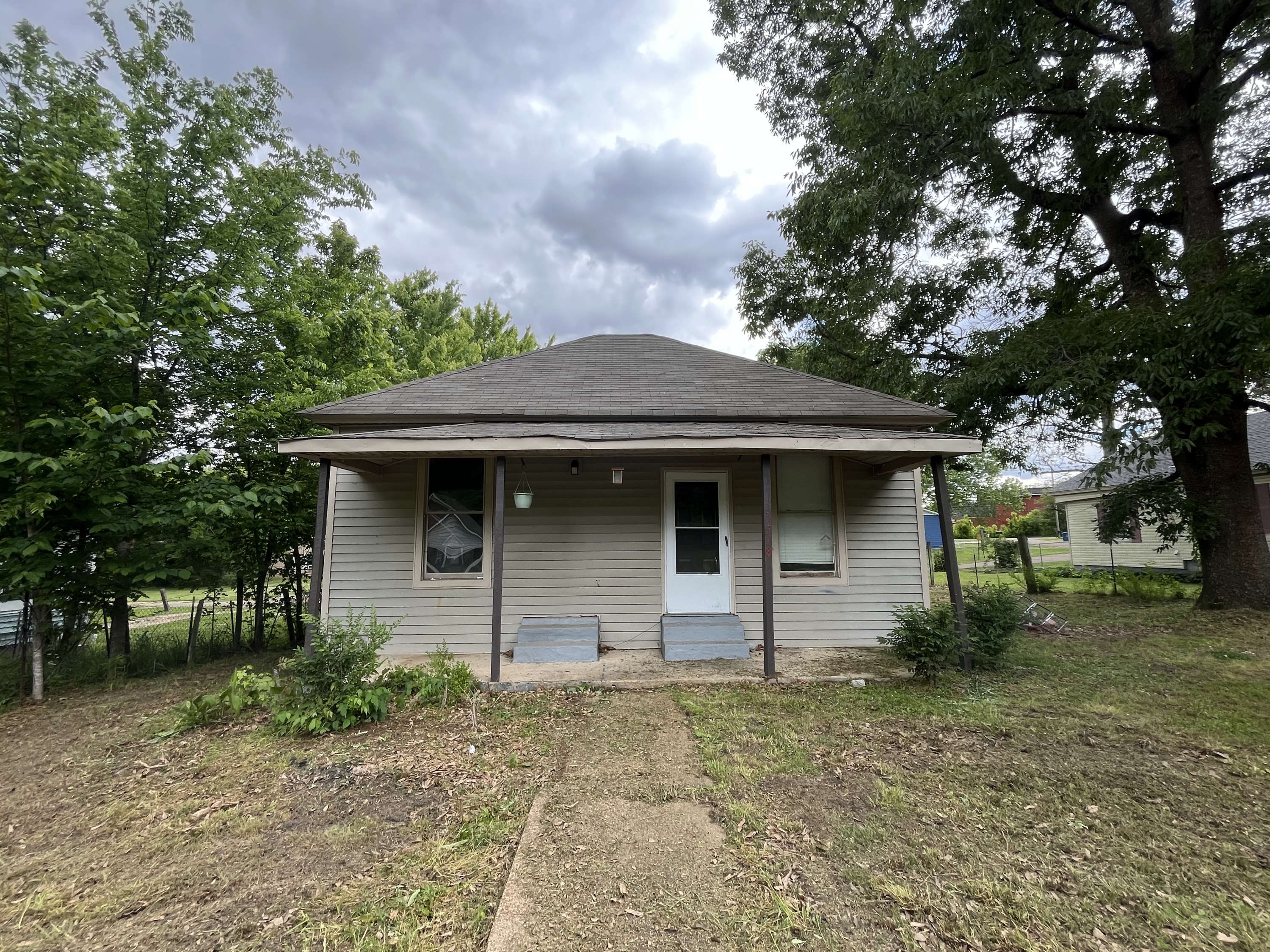 Property main image