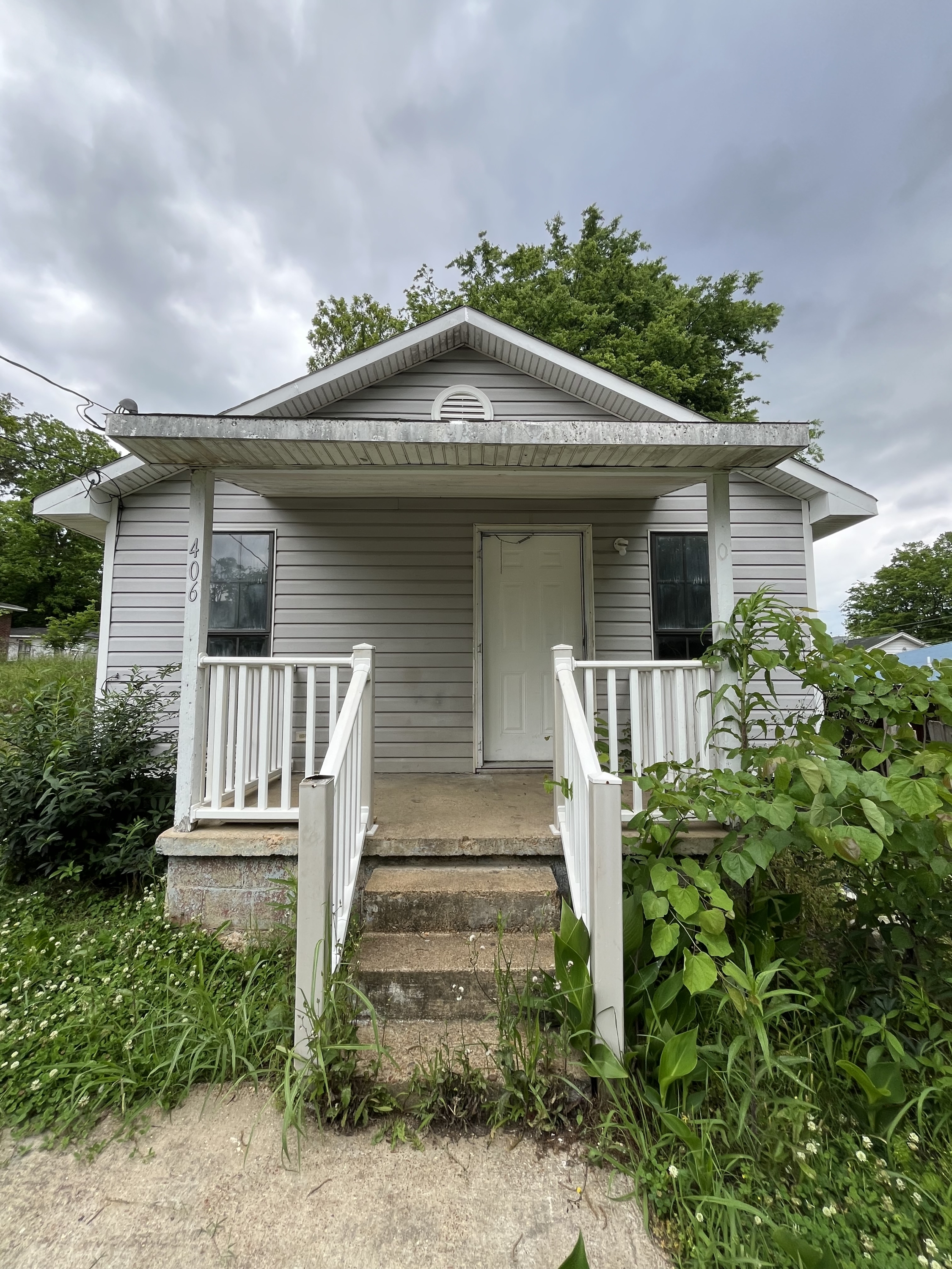 406 West Ripley Avenue